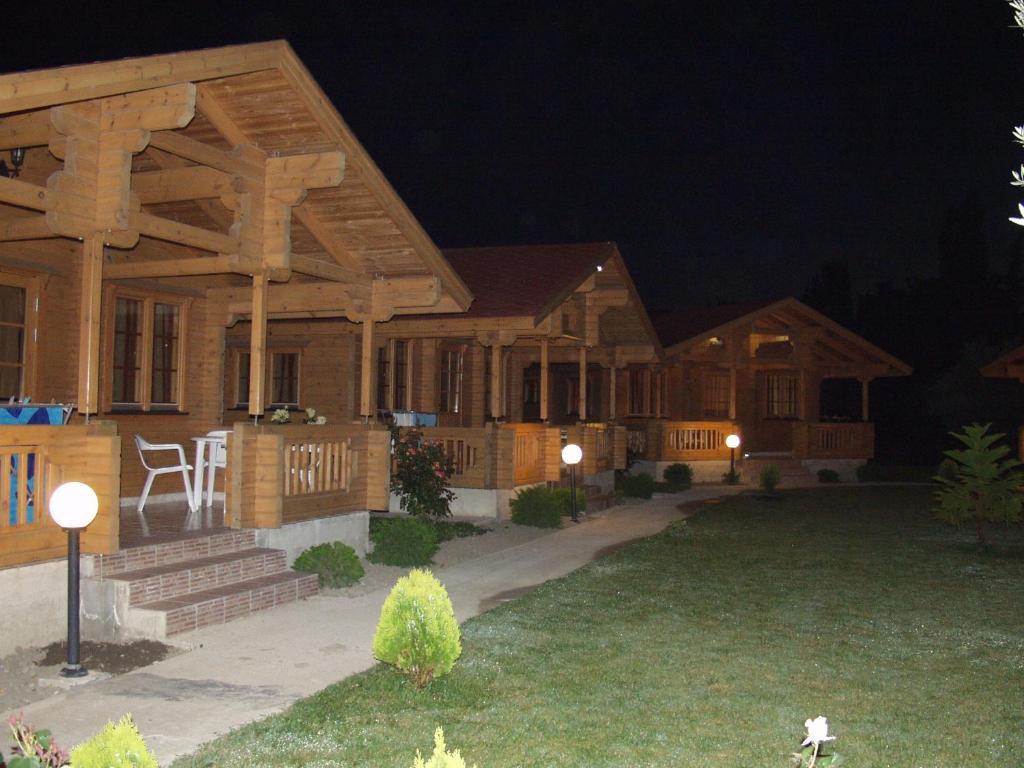 Sandy'S Studios Apartments & Log-Villas Kos Town Exterior photo