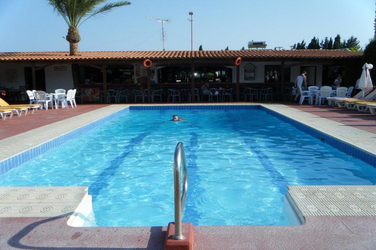 Sandy'S Studios Apartments & Log-Villas Kos Town Exterior photo