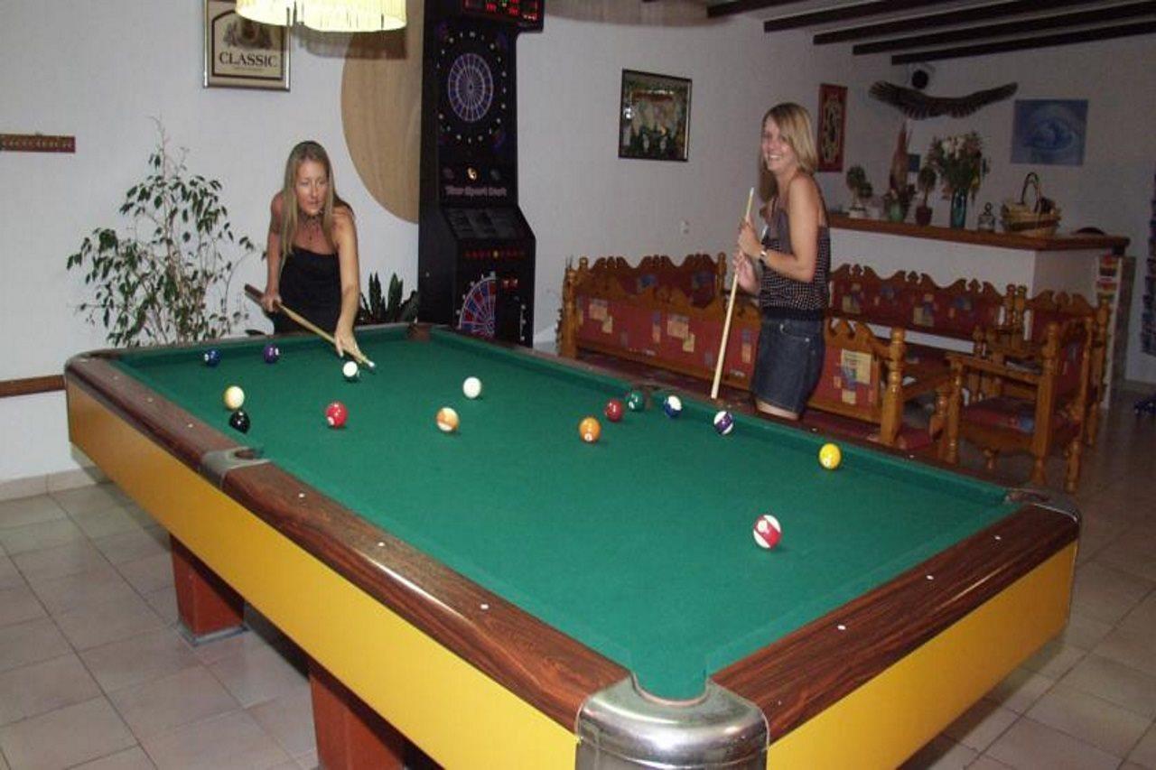 Sandy'S Studios Apartments & Log-Villas Kos Town Exterior photo