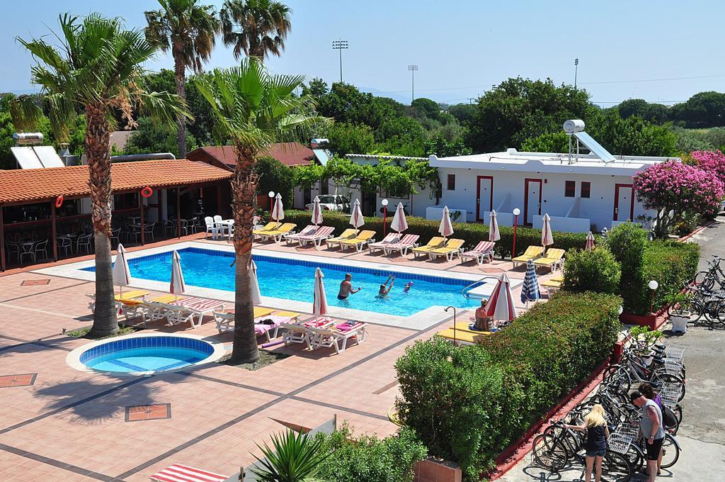 Sandy'S Studios Apartments & Log-Villas Kos Town Exterior photo