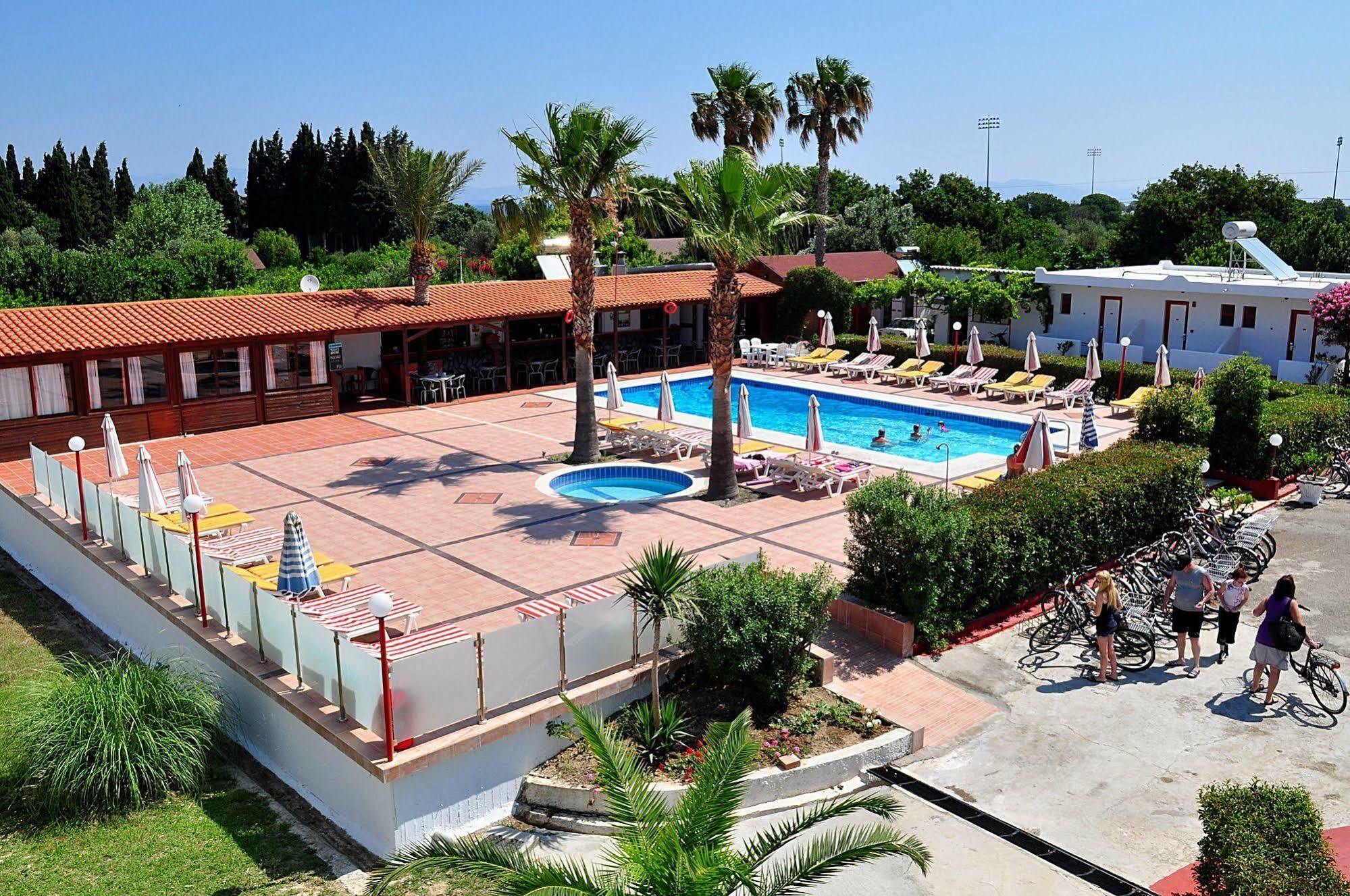 Sandy'S Studios Apartments & Log-Villas Kos Town Exterior photo